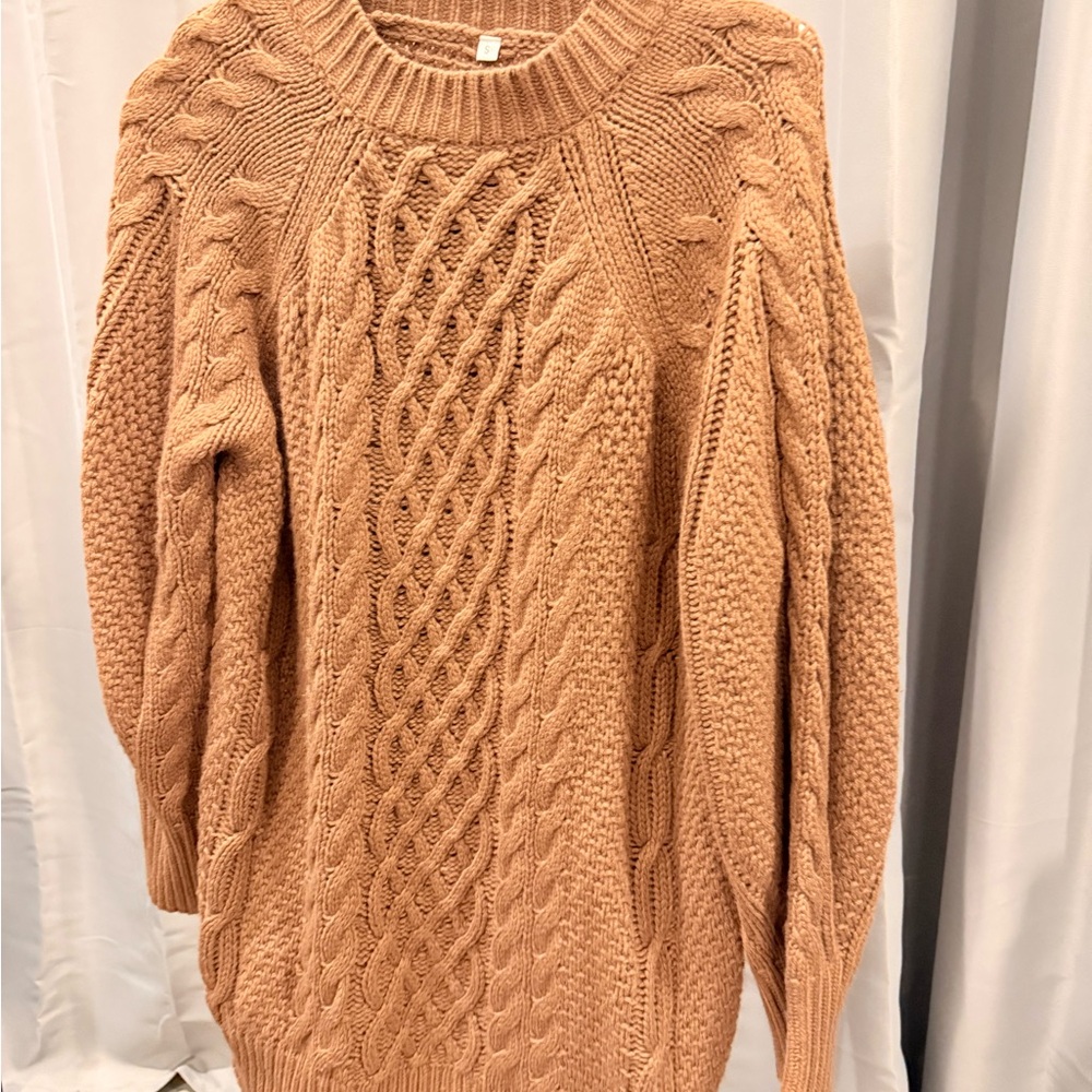 Cozy Cable Knit Sweater - Tan